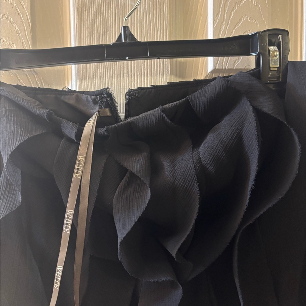 David’s Bridal Strapless Crinkle Chiffon Dress with Raw Edge - Picture 5 of 10